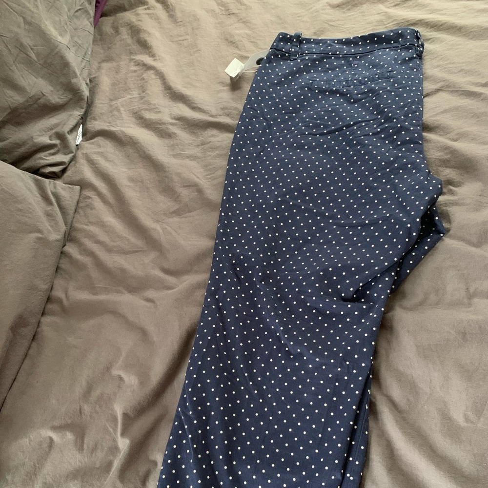 GAP NWT Navy/White Polkadot slim crop pants-Size16